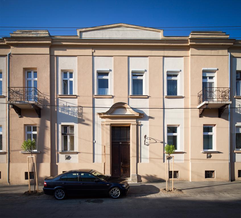 Studio 16 Sopron Exteriör bild