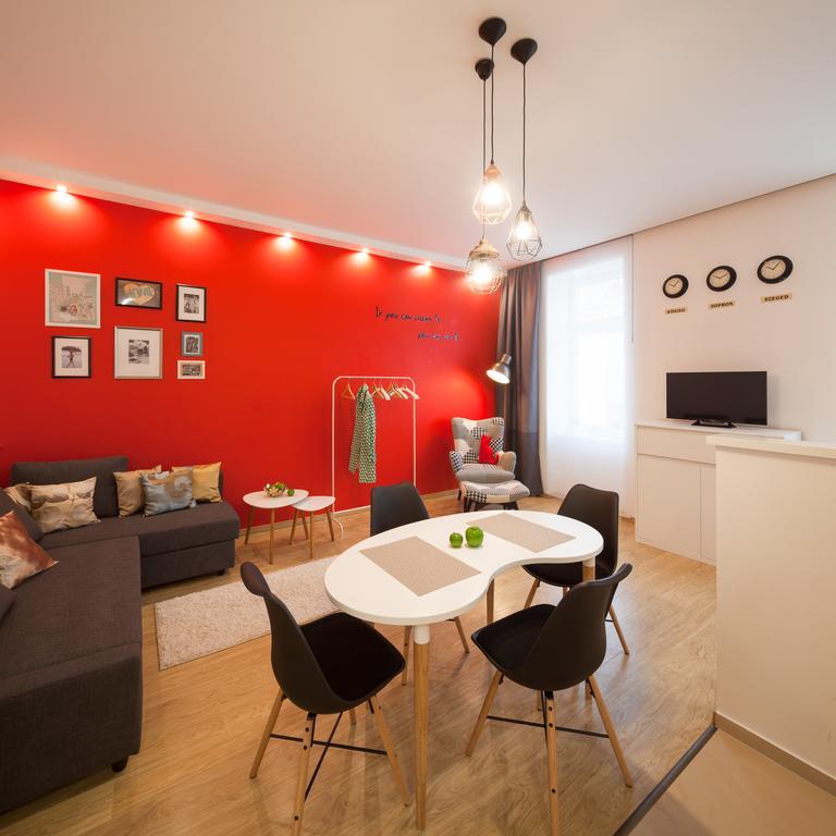 Studio 16 Sopron Exteriör bild